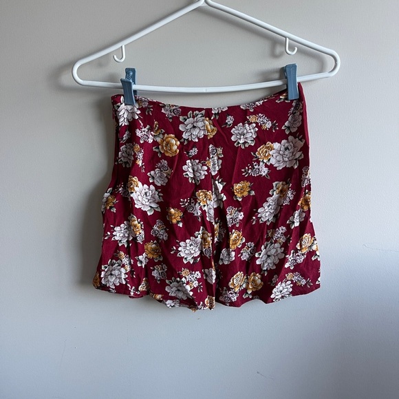 Forever 21 Floral mini Skirt XS - Picture 3 of 5